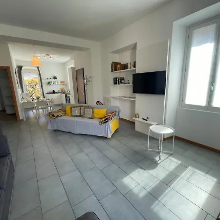 Apartment L'ottavia, Front